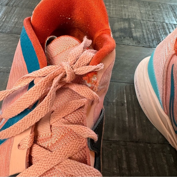 Nike Kyrie Low 5 Light Madder Root Pink Teal Men's Basketball Shoe Size 12 - Picture 9 of 9